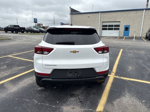 Used 2024 Chevrolet TrailBlazer LS w/ LS Convenience Package FWD image 5