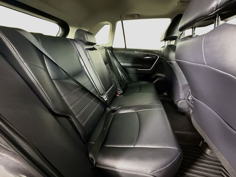 Used 2024 Toyota RAV4 XLE Premium image 18