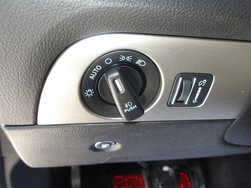 Used 2017 Dodge Durango SXT w/ 3rd Row Seating Group image 18