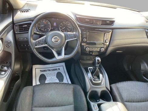Used 2019 Nissan Rogue SV image 34