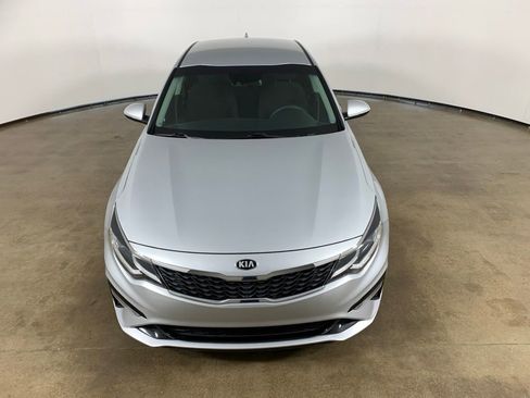 Used 2019 Kia Optima LX w/ LX 17" Wheel Package FWD image 4