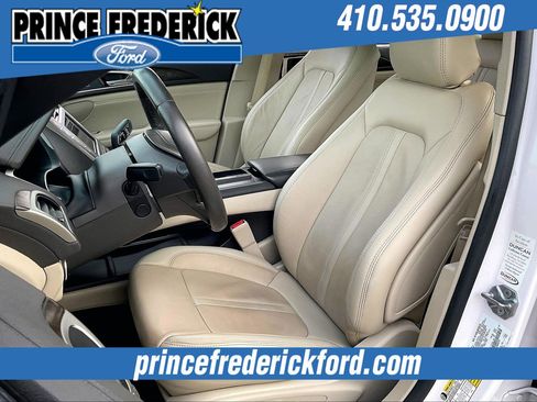 Used 2020 Lincoln MKZ Reserve image 24