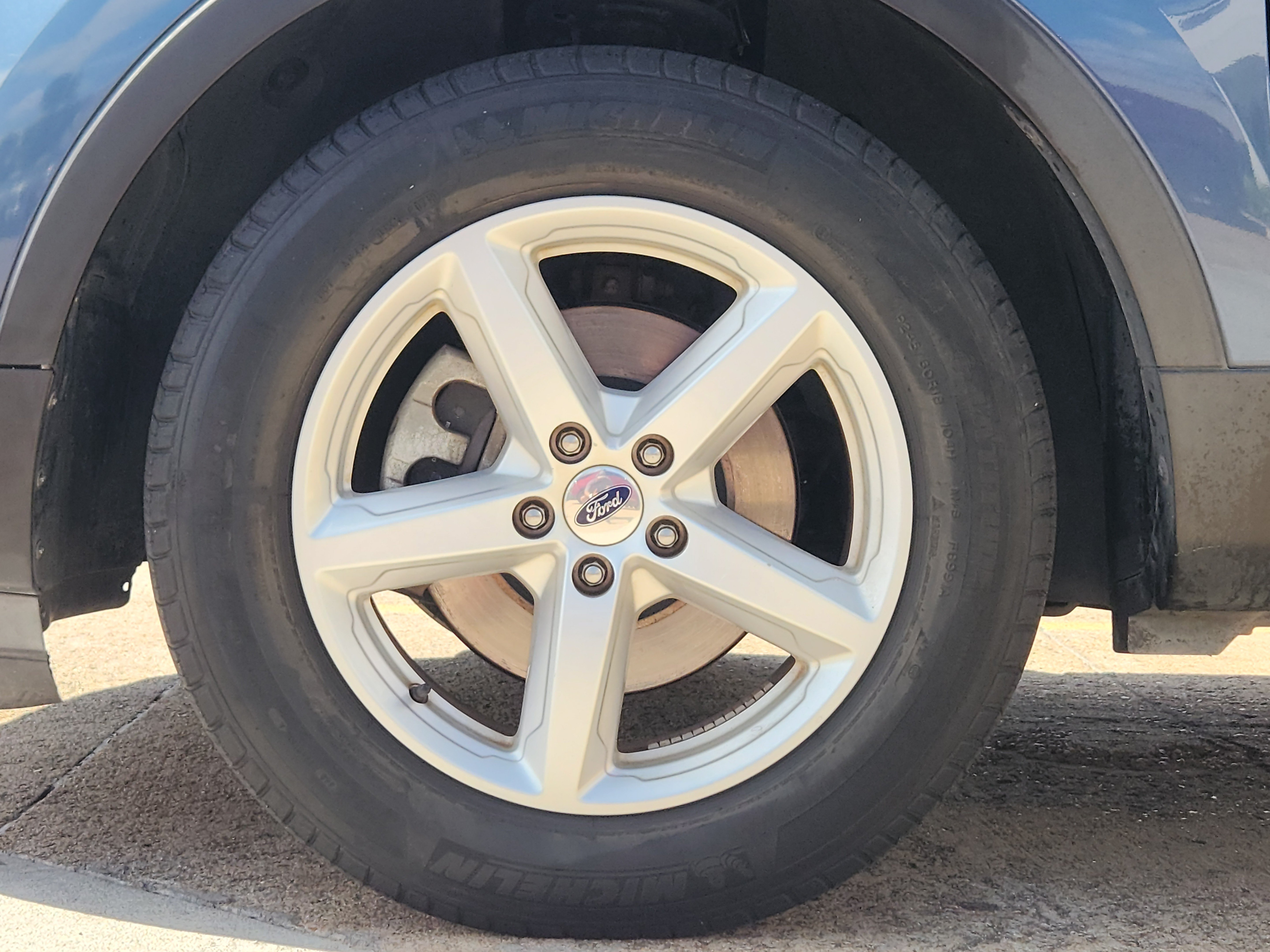 Used 2018 Ford Explorer FWD image 7