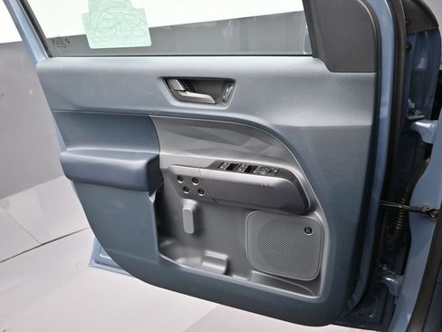 New 2025 Ford Maverick Lariat w/ Black Appearance Package image 21