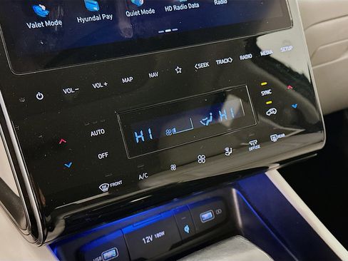 Used 2024 Hyundai Tucson SEL w/ Convenience Package image 24