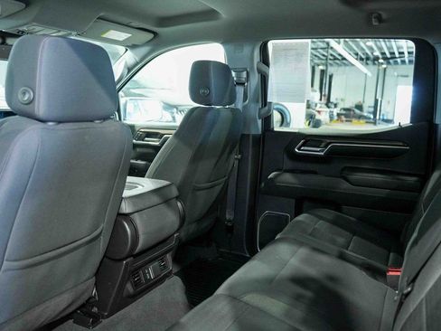 Used 2023 Chevrolet Silverado 1500 LT image 21