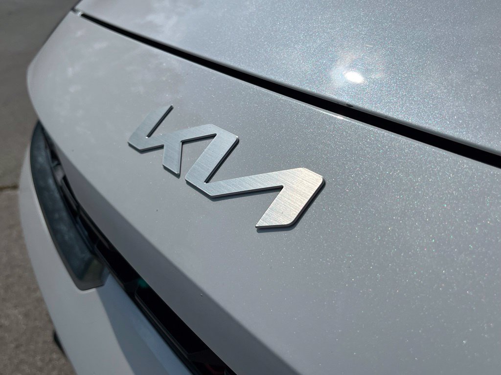 Used 2023 Kia Forte GT w/ GT2 Package FWD image 5