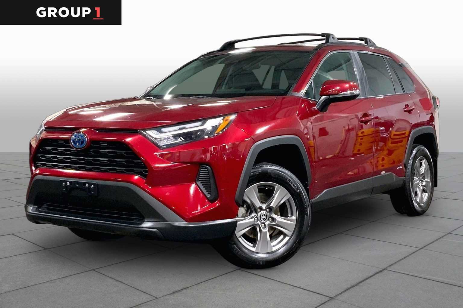 Certified 2024 Toyota RAV4 XLE AWD/4WD image 1