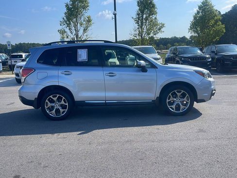 Used 2017 Subaru Forester 2.5i Touring w/ Popular Package #2 AWD/4WD image 8