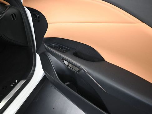 Certified 2025 Lexus RX 350 FWD w/ Technology Package image 23