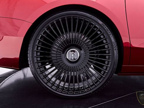 Used 2024 Rolls-Royce Ghost AWD/4WD image 30