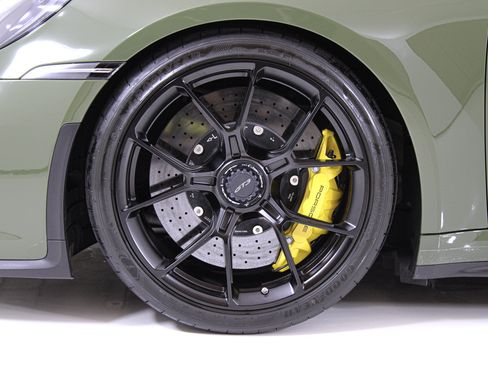 Used 2022 Porsche 911 GT3 RWD image 17