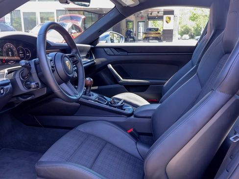 Certified 2025 Porsche 911 Carrera T RWD image 4