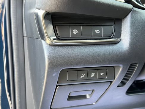 Used 2024 MAZDA CX-30 AWD 2.5 S w/ Preferred Package image 16