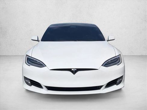 Used 2016 Tesla Model S 90D image 2