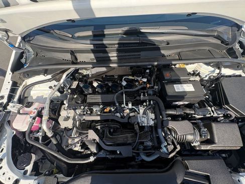 Used 2025 Toyota Corolla LE image 30
