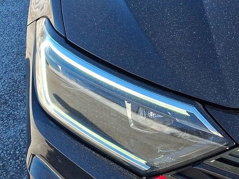 Used 2019 Volkswagen Jetta GLI Autobahn image 9