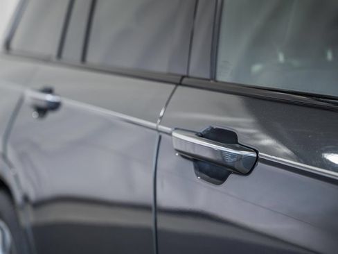Certified 2023 Jeep Grand Cherokee Summit AWD/4WD image 17