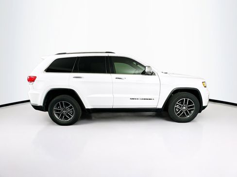 Used 2018 Jeep Grand Cherokee Limited image 10