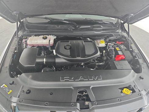 Used 2026 RAM 1500 Laramie w/ Night Edition image 36