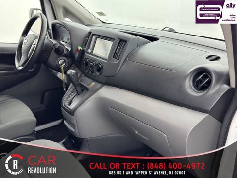 Used 2021 Nissan NV200 SV w/ Sliding Door Glass Package image 34