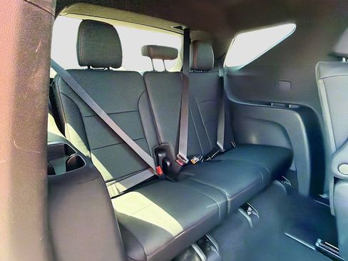 Used 2025 Chevrolet Traverse Z71 w/ Enhanced Driving Package AWD/4WD image 30