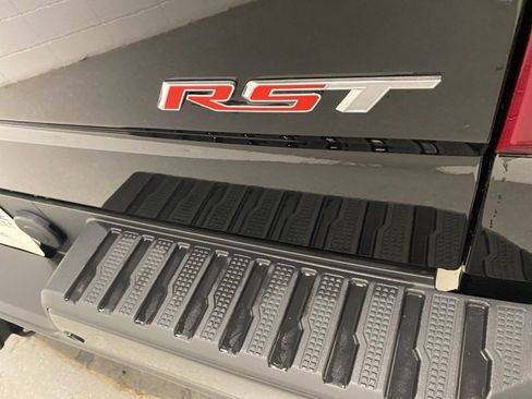 Used 2024 Chevrolet Silverado 1500 RST w/ Convenience Package II image 30