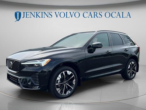 New 2026 Volvo XC60 B5 Plus AWD/4WD image 7
