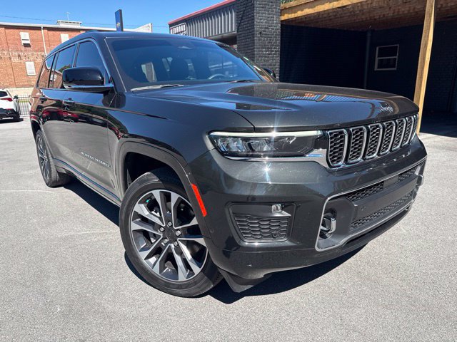 Used 2023 Jeep Grand Cherokee L Overland AWD/4WD image 3