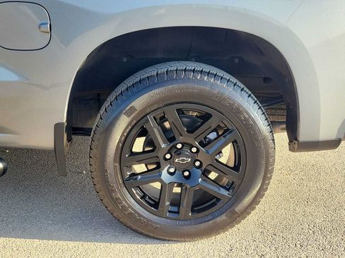 Used 2025 Chevrolet Silverado 1500 RST w/ Rally Edition AWD/4WD image 12