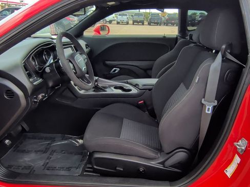 Used 2021 Dodge Challenger R/T Scat Pack RWD image 13