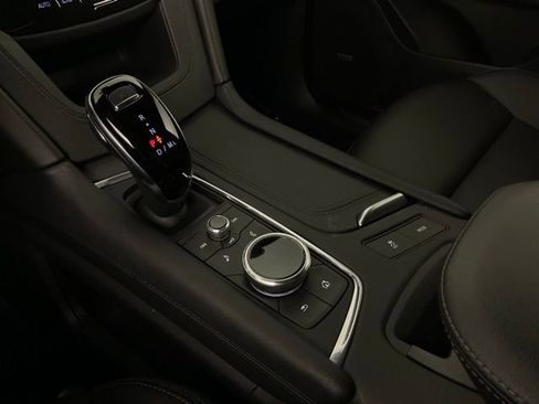 Used 2021 Cadillac XT5 Luxury image 18