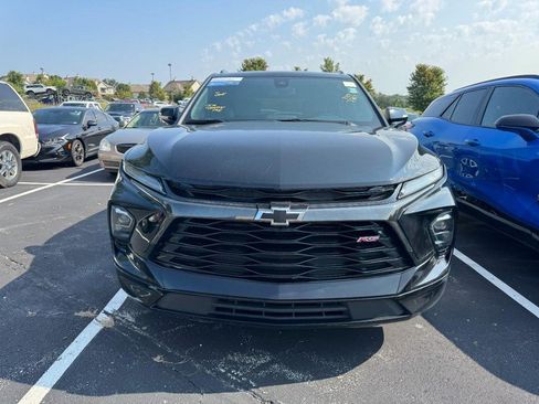 Used 2024 Chevrolet Blazer RS w/ LPO, Floor Liner Package FWD image 3