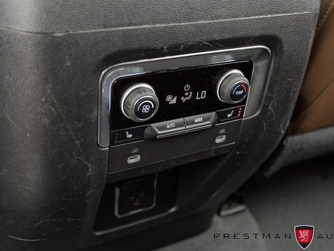 Used 2024 Chevrolet Suburban High Country AWD/4WD image 48