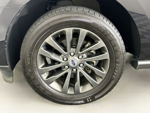 Used 2020 Ford Expedition Max Limited AWD/4WD image 11