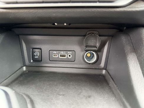 Used 2024 Nissan Sentra SV FWD image 28