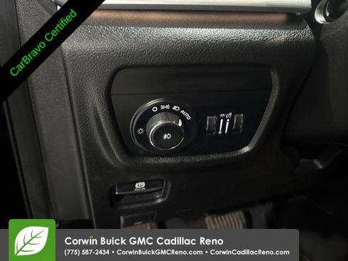 Used 2023 Jeep Grand Cherokee Limited w/ Trailer Tow Prep Group (B) AWD/4WD image 12