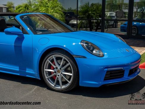 Used 2023 Porsche 911 AWD/4WD image 30