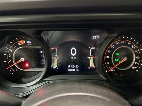 Certified 2025 Jeep Wrangler Unlimited Sahara AWD/4WD image 24