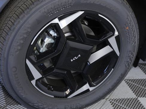 New 2026 Kia Sportage EX w/ EX Panorama Roof Package image 7