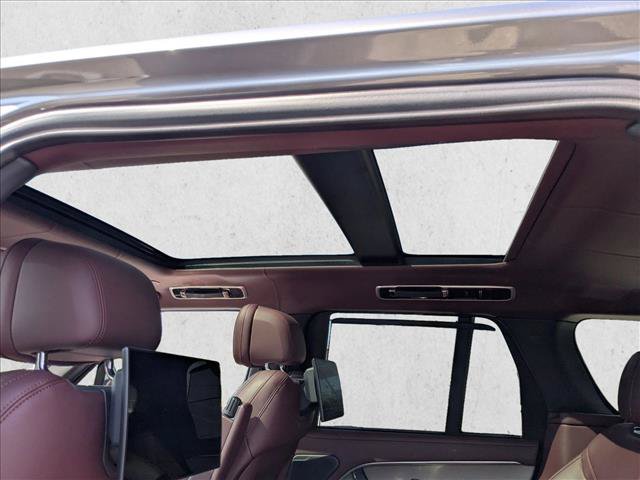 Certified 2023 Land Rover Range Rover Autobiography AWD/4WD image 19