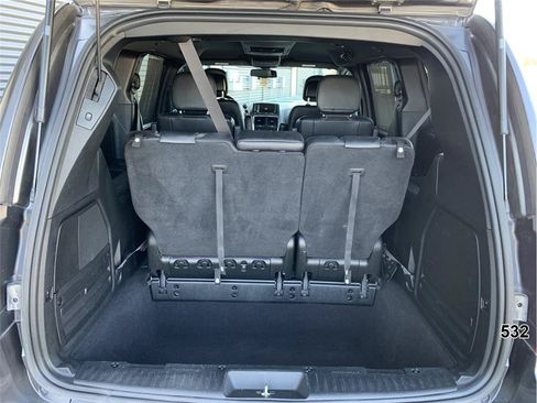 Used 2018 Dodge Grand Caravan GT FWD image 8