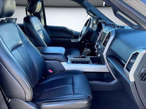 Used 2018 Ford F150 Lariat w/ Equipment Group 502A Luxury image 29