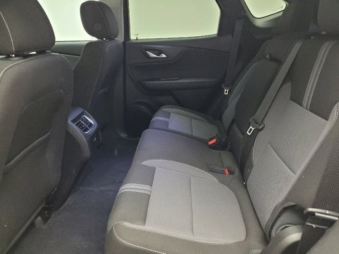 Used 2025 Chevrolet Blazer LT w/ Convenience Package FWD image 18