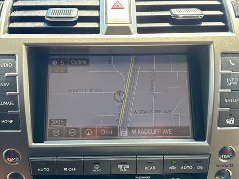 Used 2019 Lexus GX 460 AWD/4WD image 21