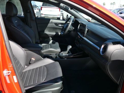 Used 2023 Kia Forte GT-Line w/ GT-Line Premium Package FWD image 30