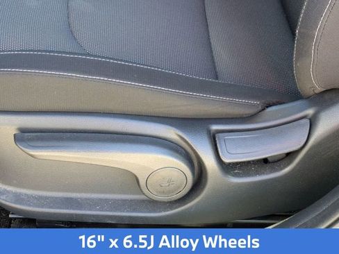 Used 2023 Kia Forte LXS w/ LXS Technology Package image 15