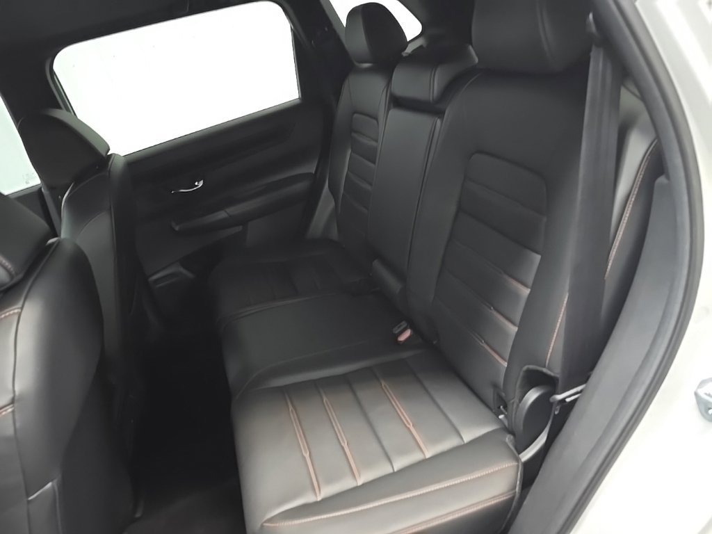 Used 2025 Honda CR-V Sport-L image 32