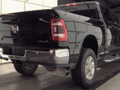 Used 2024 RAM 2500 Big Horn w/ Safety Group image 4