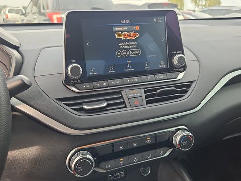 Certified 2025 Nissan Altima 2.5 S image 19